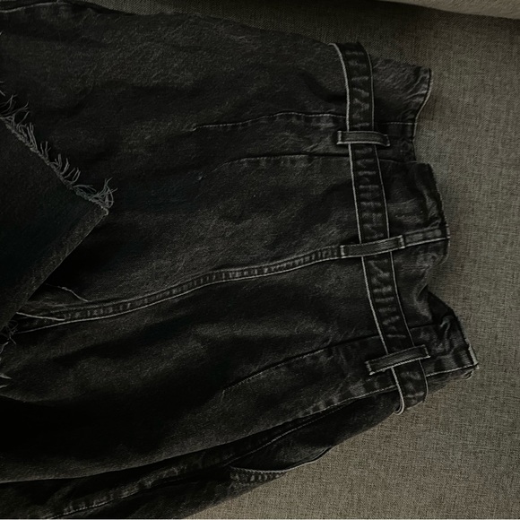 Abercrombie and Fitch grey mom jeans - Picture 4 of 5